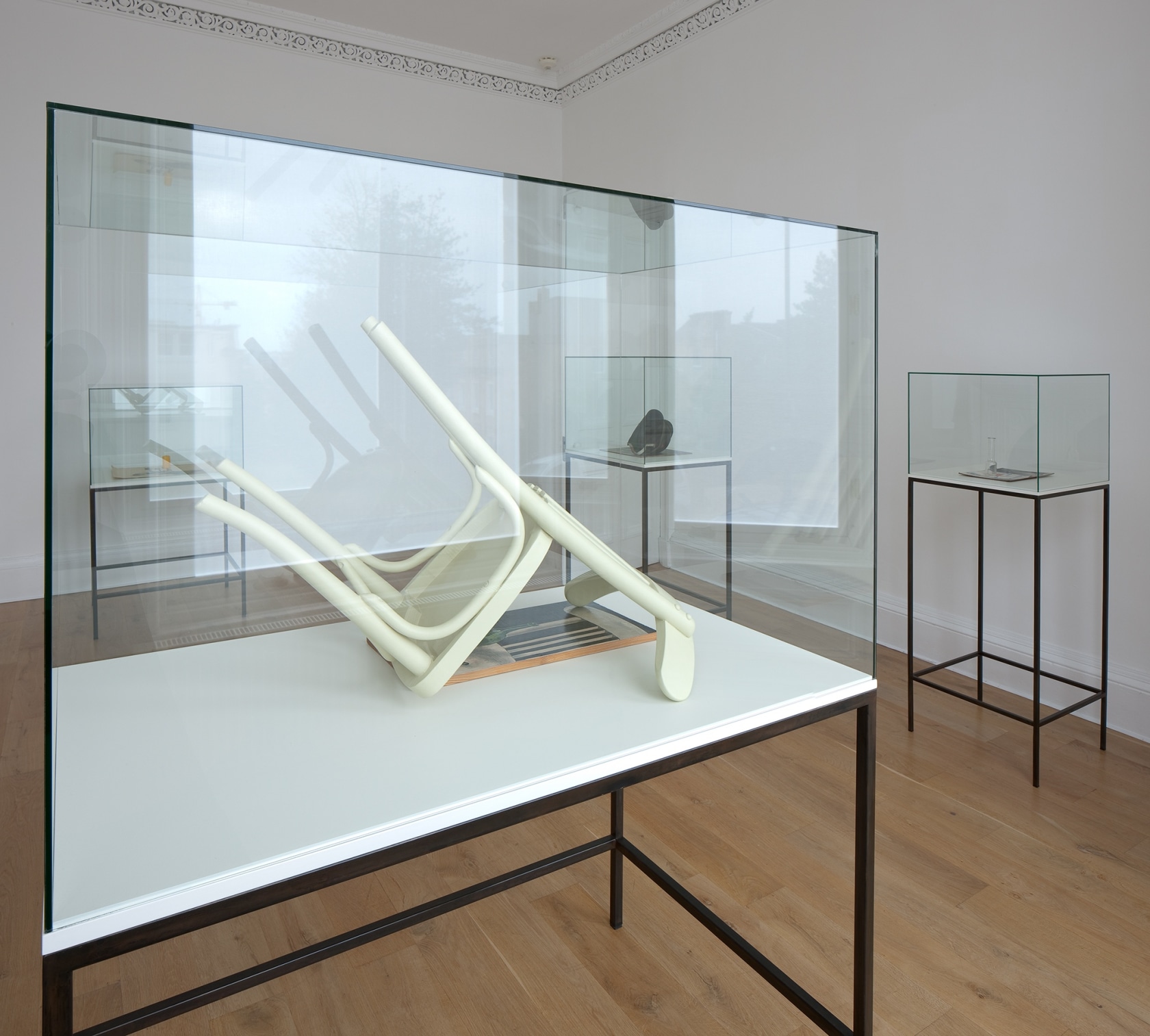 Exhibition view Some Thing, 2013 The Common Guild, Glasgow Photo © Ruth Clark