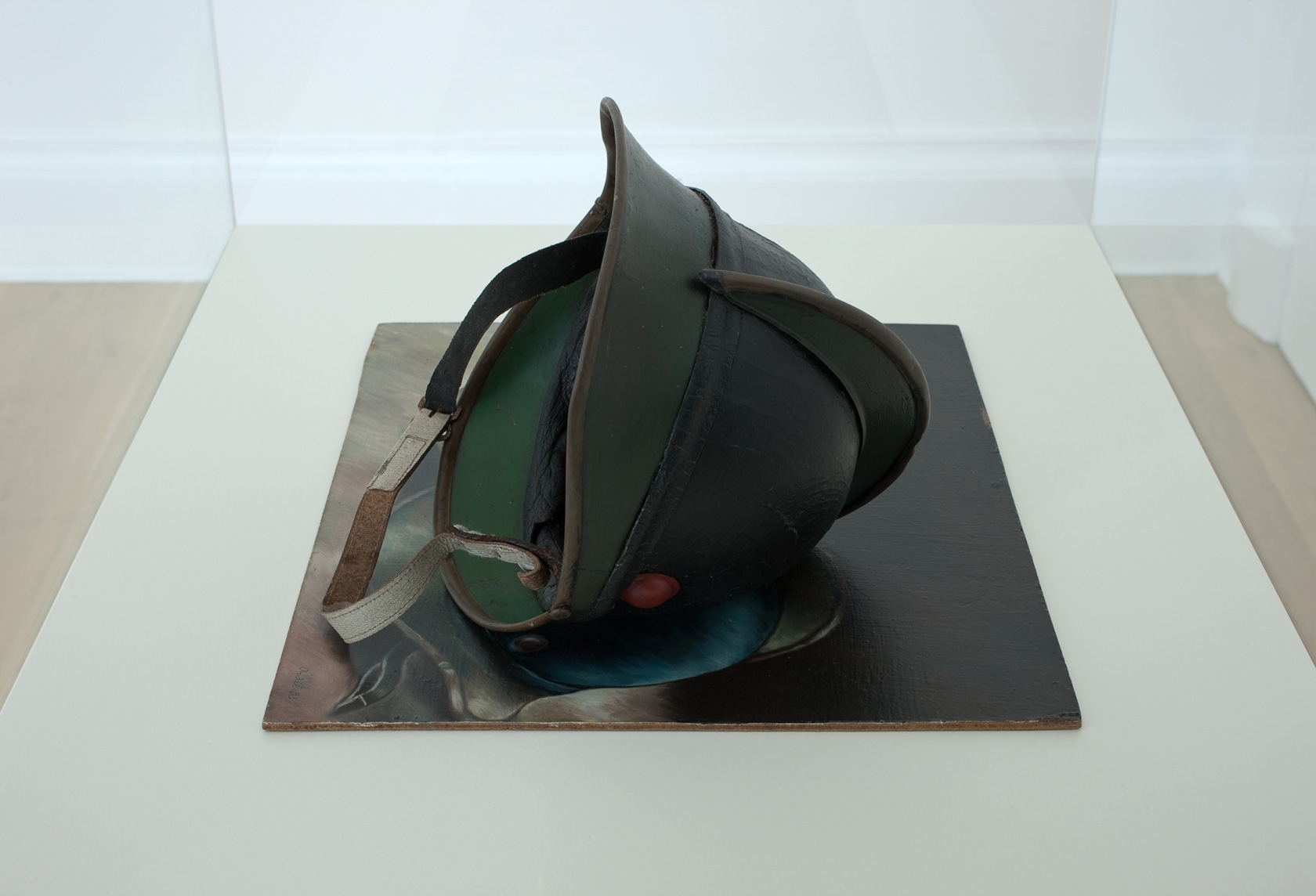 Exhibition view Some Thing, 2013 The Common Guild, Glasgow Photo © Ruth Clark