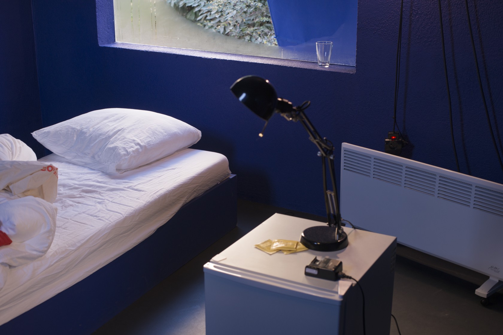 dancers sleeping inside a building, 2016 Various materials Photo © Studio Jean-Pascal Flavien