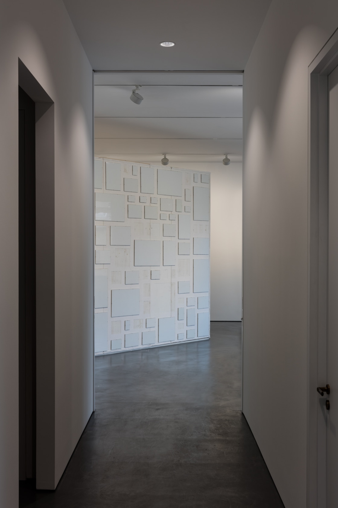 Stoffraum Art Basel, 1996 (detail) Fabric covering of the art fair walls, cut out, 434 clip frames in 6 different...