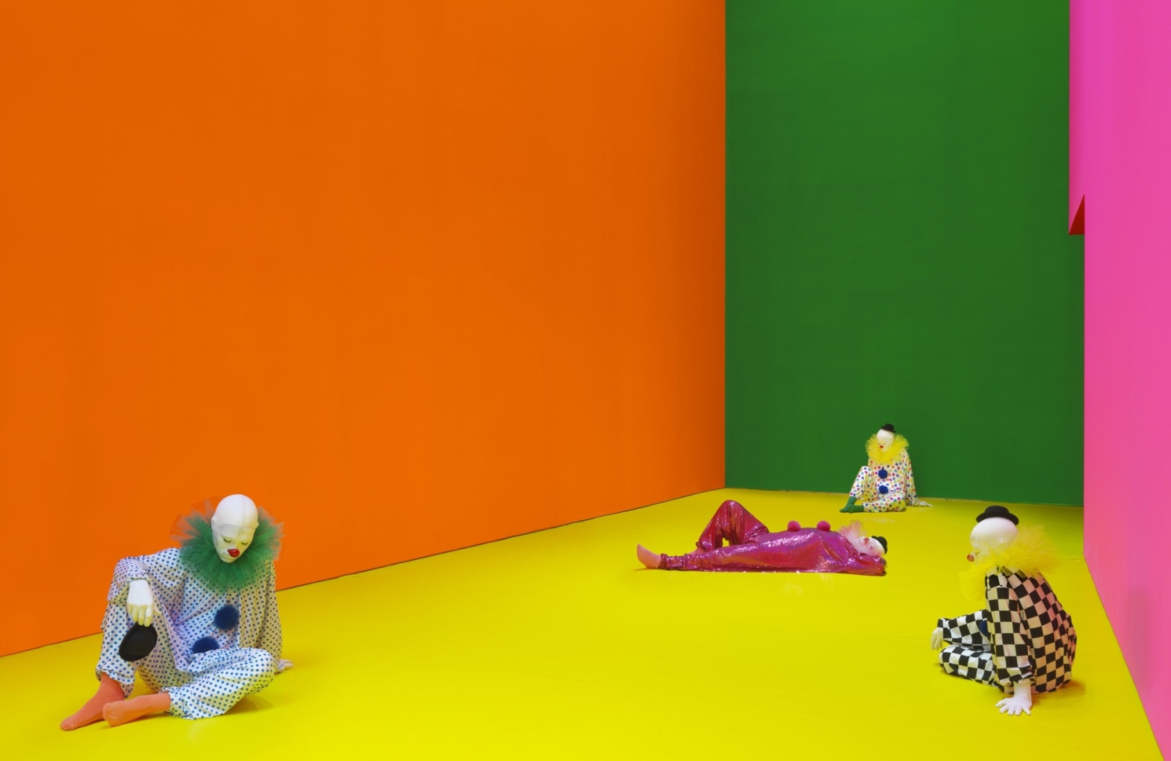 Exhibition view: Ugo Rondinone, let's start this day again, Contemporary Arts Center, Cincinnati, 2017 Photo © Tony Walsh