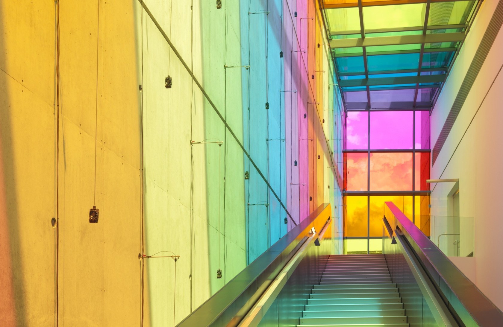 Exhibition view: Ugo Rondinone, let's start this day again, Contemporary Arts Center, Cincinnati, 2017 Photo © Tony Walsh