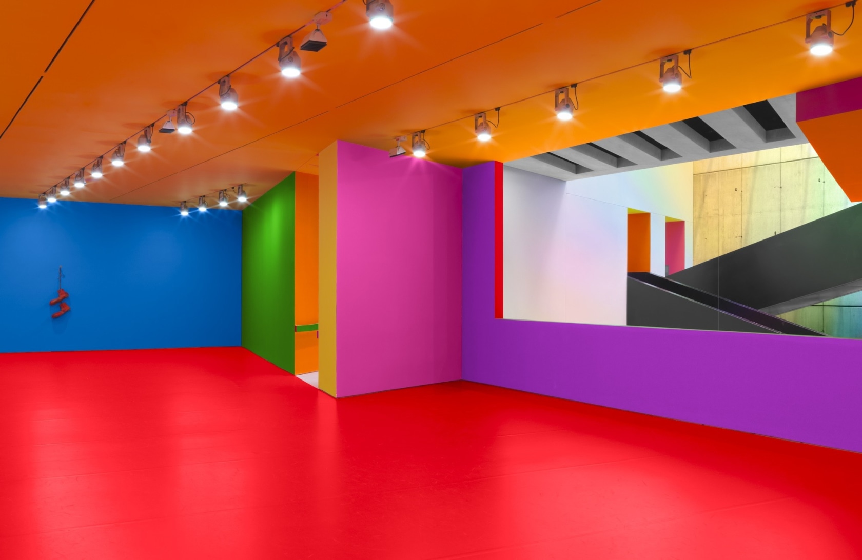 Exhibition view: Ugo Rondinone, let's start this day again, Contemporary Arts Center, Cincinnati, 2017 Photo © Tony Walsh