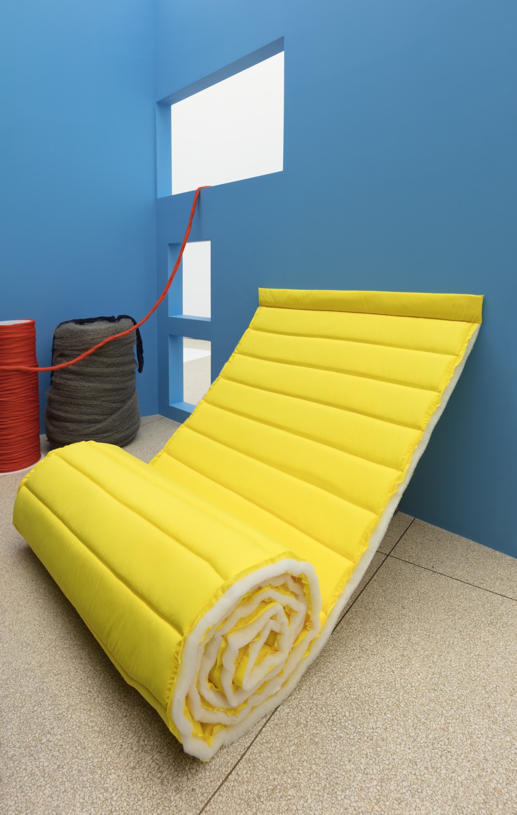 Exhibition view: Jean-Pascal Flavien, house with things behind Heidelberger Kunstverein, Heidelberg, 2018 Photo © Andrea Rossetti