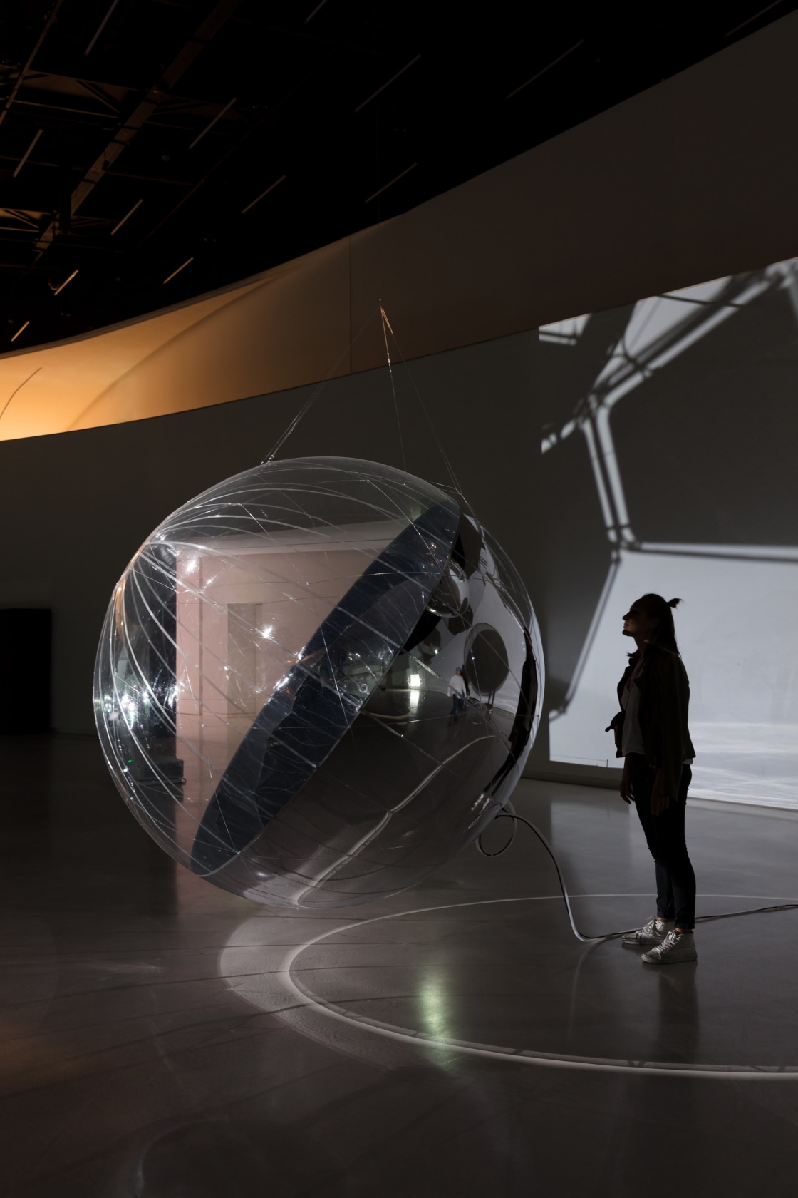 Exhibition view: Tomás Saraceno, A Thermodynamic Imaginary MAAT, Lisbon, 2018 Photo © Andrea Rossetti