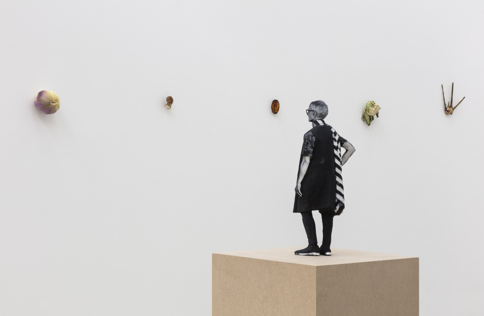 Exhibition view: Karin Sander, Kunst Museum Winterthur, Beim Stadthaus, Winterthur, 2018 Photo © Andrea Rossetti