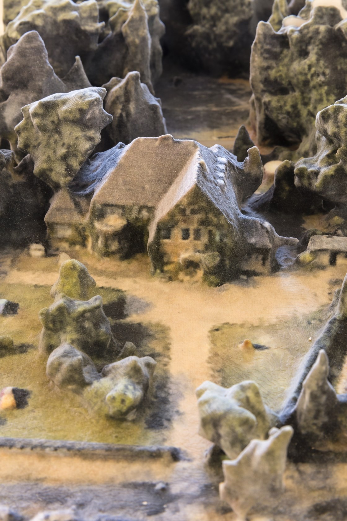 Exhibition view: Karin Sander. A – Z, Haus am Waldsee, Berlin 2019 Photo © Andrea Rossetti