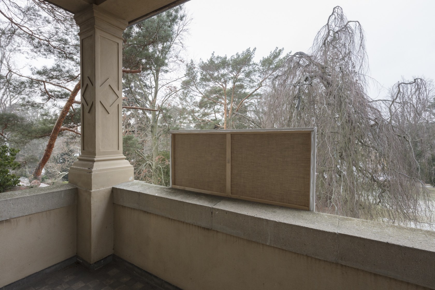 Exhibition view: Karin Sander. A – Z, Haus am Waldsee, Berlin 2019 Photo © Andrea Rossetti