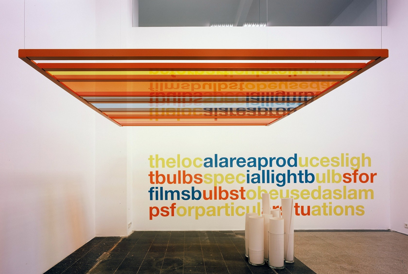 Exhibition view: Hills and trays and..., Schipper & Krome, Berlin, 2003. Photo © Jörg von Bruchhausen