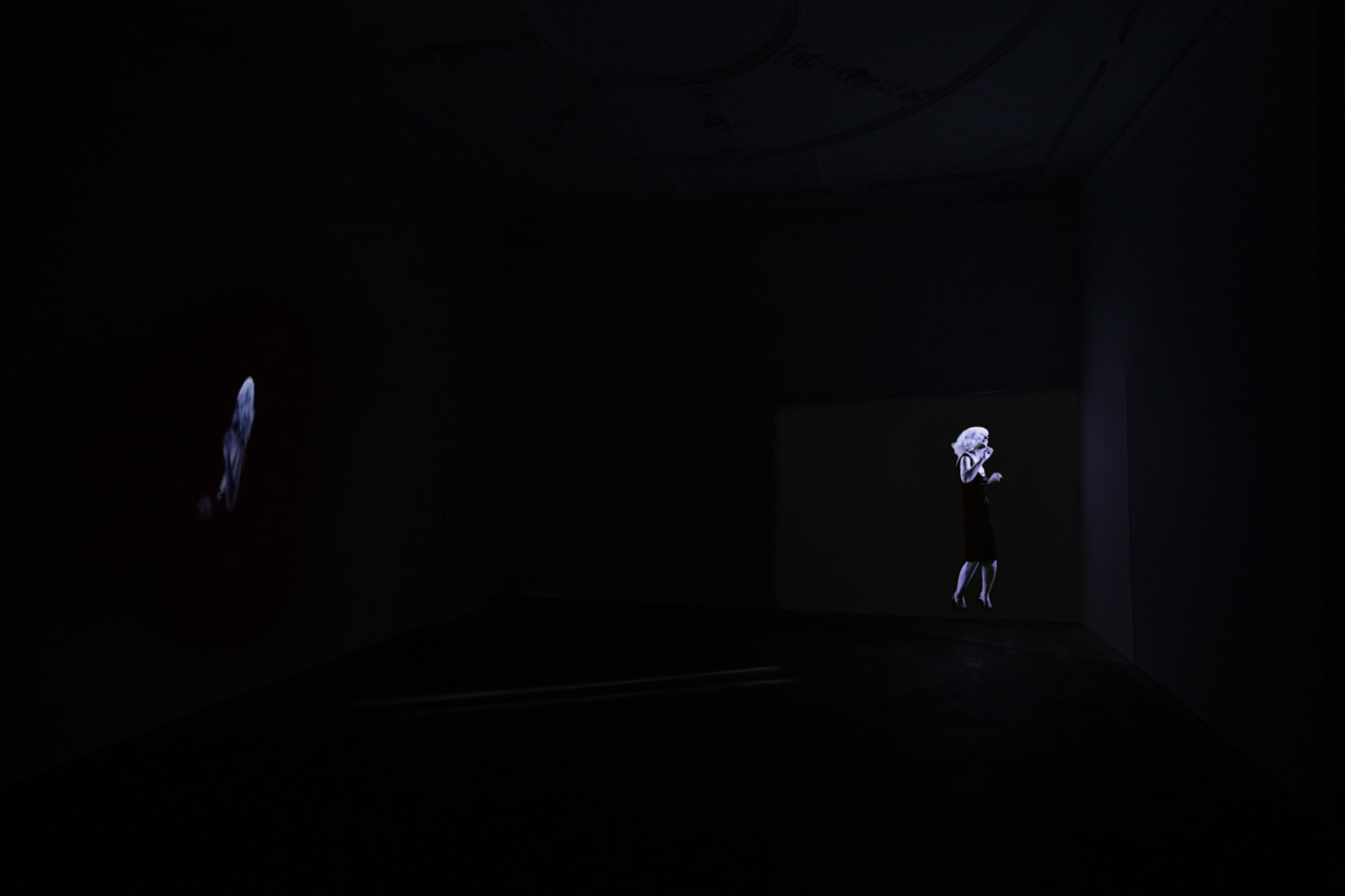 CINEMA (QM.15), 2016 HD video, projector, Plexiglas screen, media player, amplifier, speakers Duration 08:10 min. Finding their way in the...