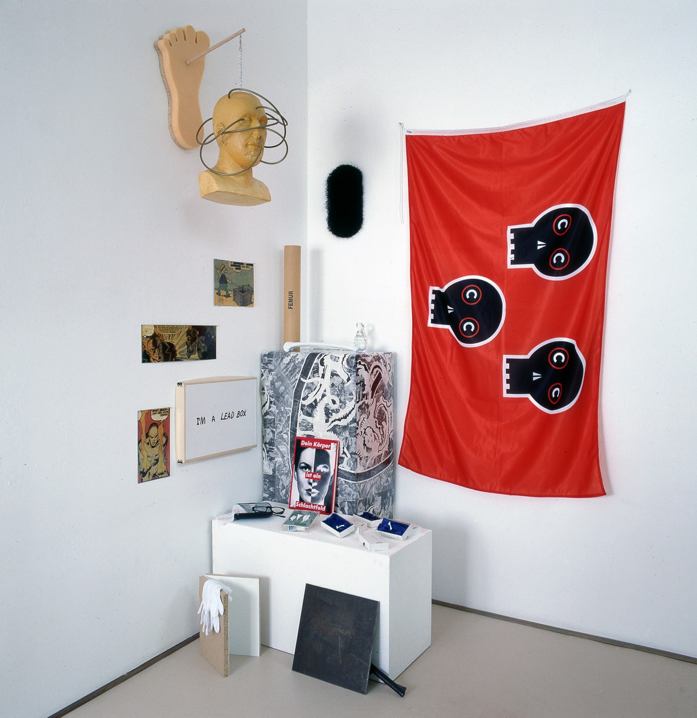 Exhibition view: shop for multiples by Buchholz + Schipper, Cologne, 1990-1992. Photo © Lothar Schnepf