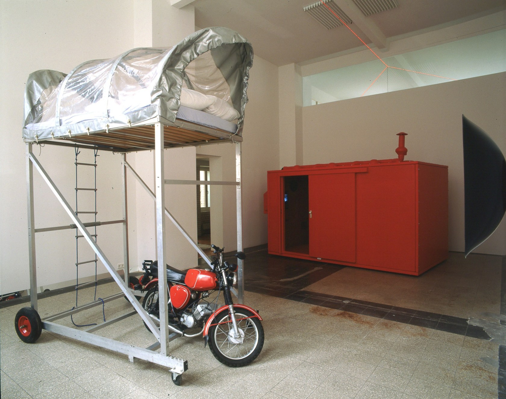 Exhibition view: AREA, Schipper & Krome, Berlin, 2002. Photo © Howard Sheronas