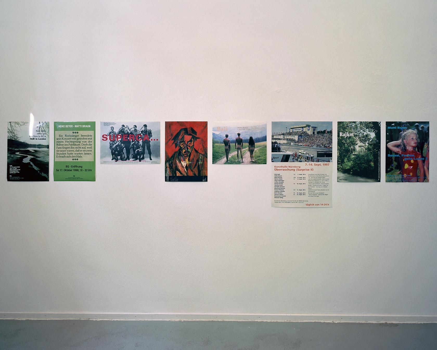 Exhibition view: Matti Braun, S.R., Kunstverein Freiburg, Freiburg, 2003 Photo © Bernhard Strauss