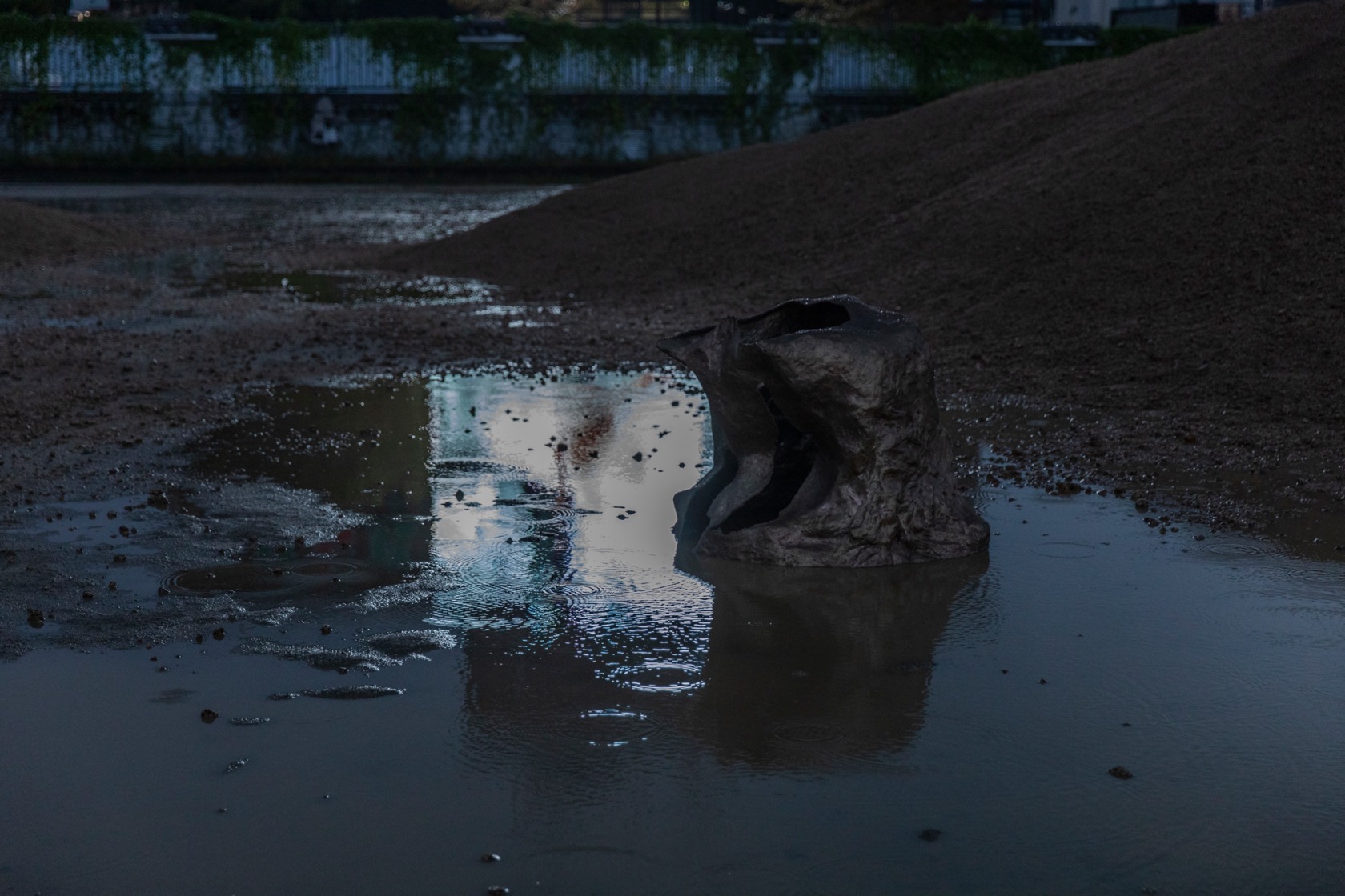 Etienne Chambaud Calculus, 2019 Bronze, 82 x 91 x 98 cm. Exhibition view: IF THE SNAKE, Okayama Art Summit, 2019....