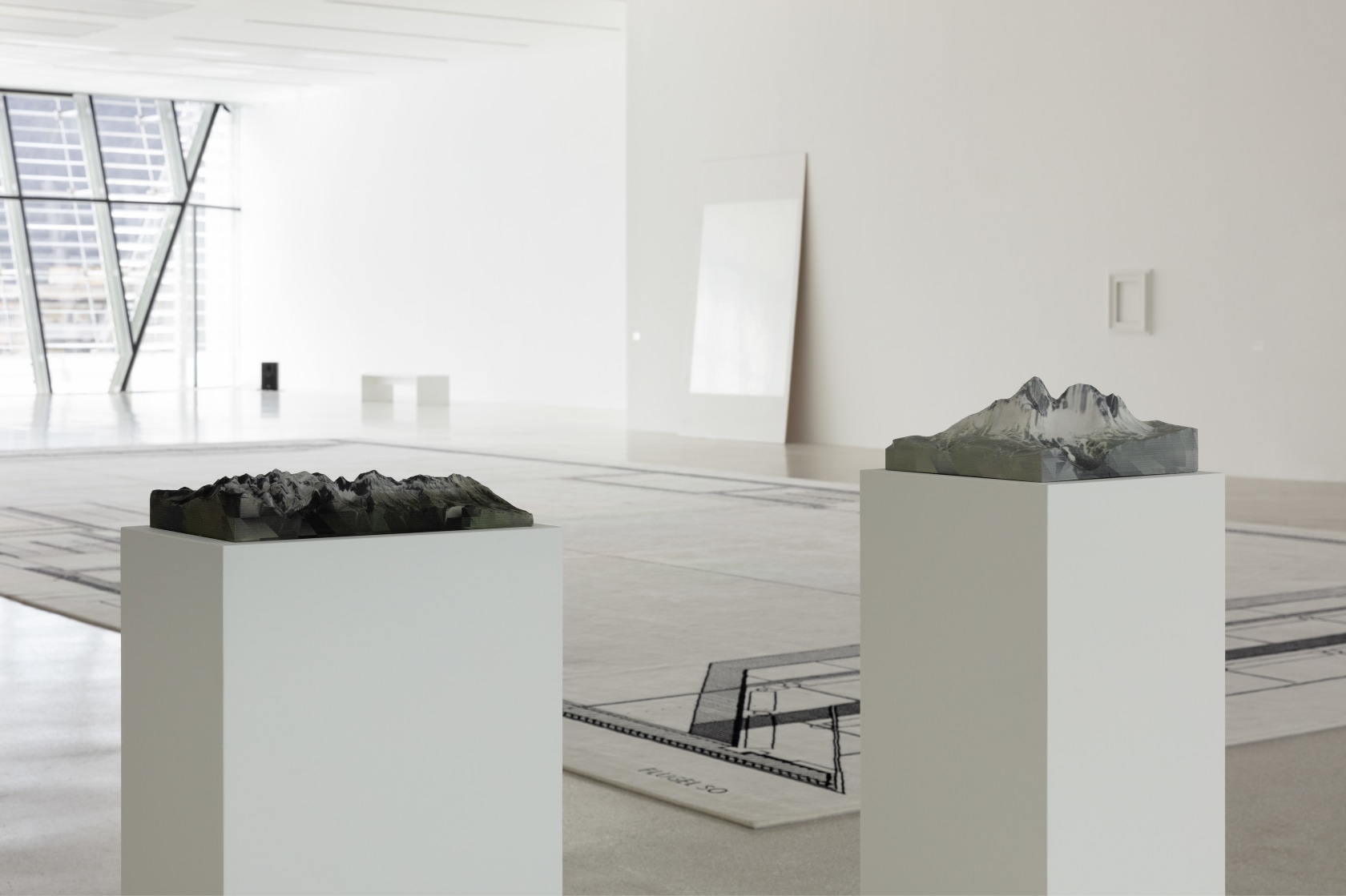 Exhibition view: Karin Sander – Skulptur / Sculpture / Scultura, Museion, Bolzano, 2020. Photo © Andrea Rossetti