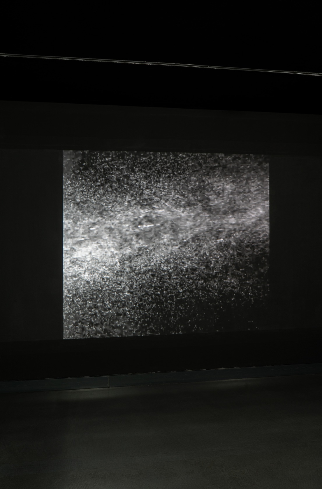 Ann Veronica Janssens, Spray 1, 2011, Single channel video, duration 0:55 min (loop). © Ann Veronica Janssens, VG Bild-Kunst, Bonn,...