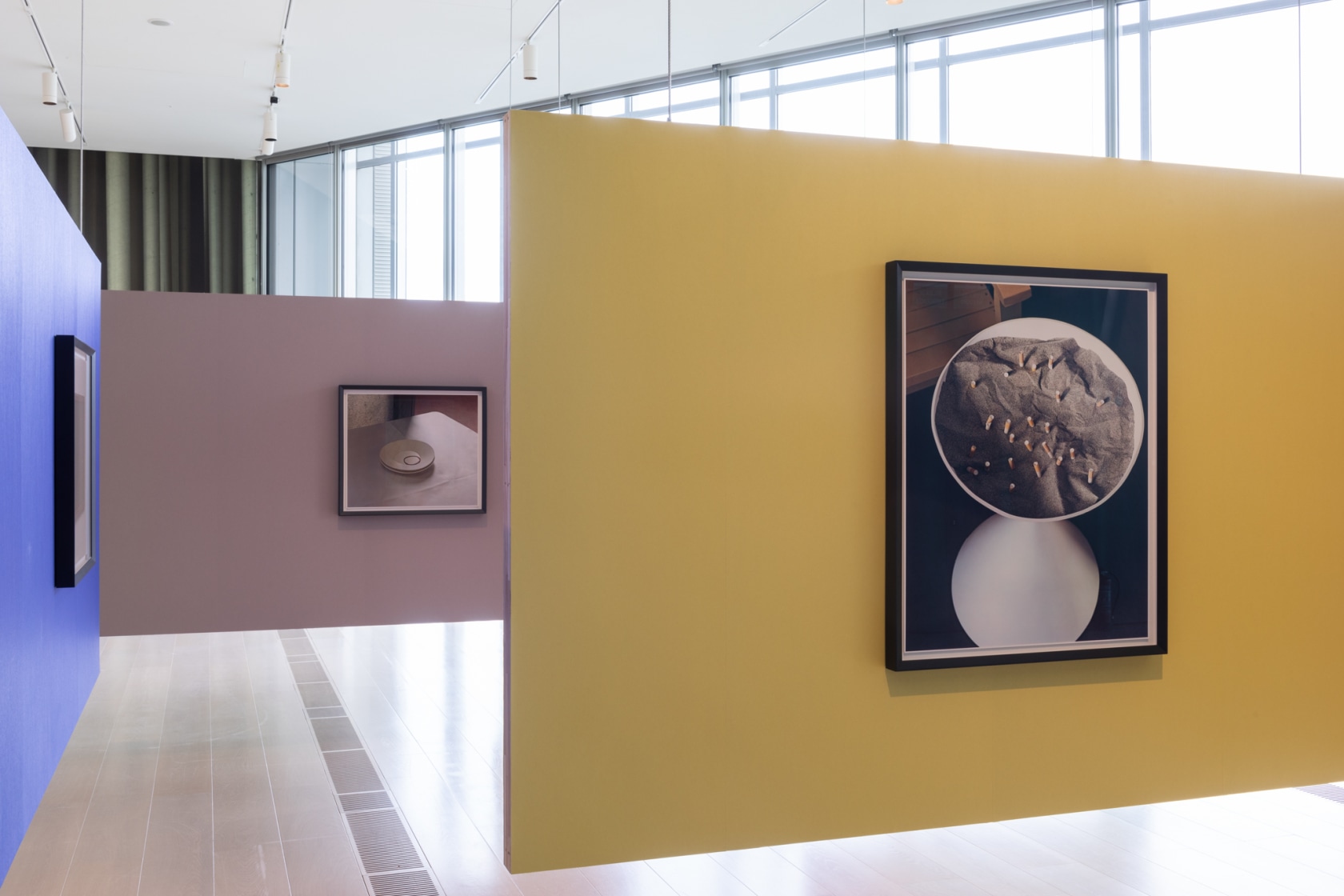 Exhibition view: Mundo de Papel, Centro Botin, Santander, 2021. Photo © Vicente Paredes