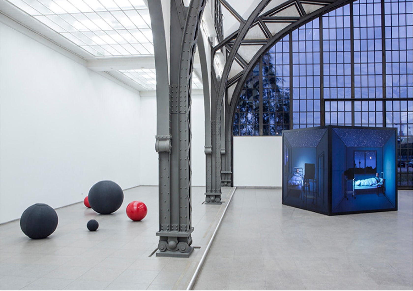Exhibition view: Kinderkreuzzug, Hamburger Bahnhof, Berlin, 2012. Photo © David von Becker