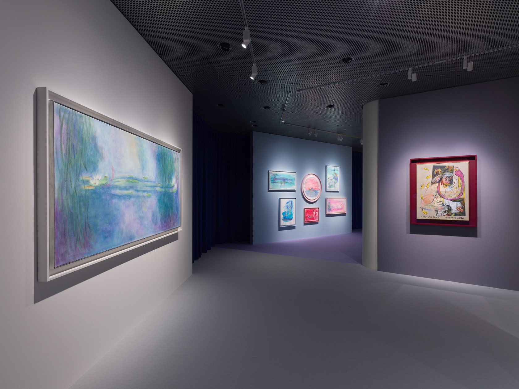 From left to right: Simon Fujiwara, Nymphéas de Who? (Evening Immersion), 2022. Simon Fujiwara, Who’s a Hedonist? (Feasting Bacchus), 2022....