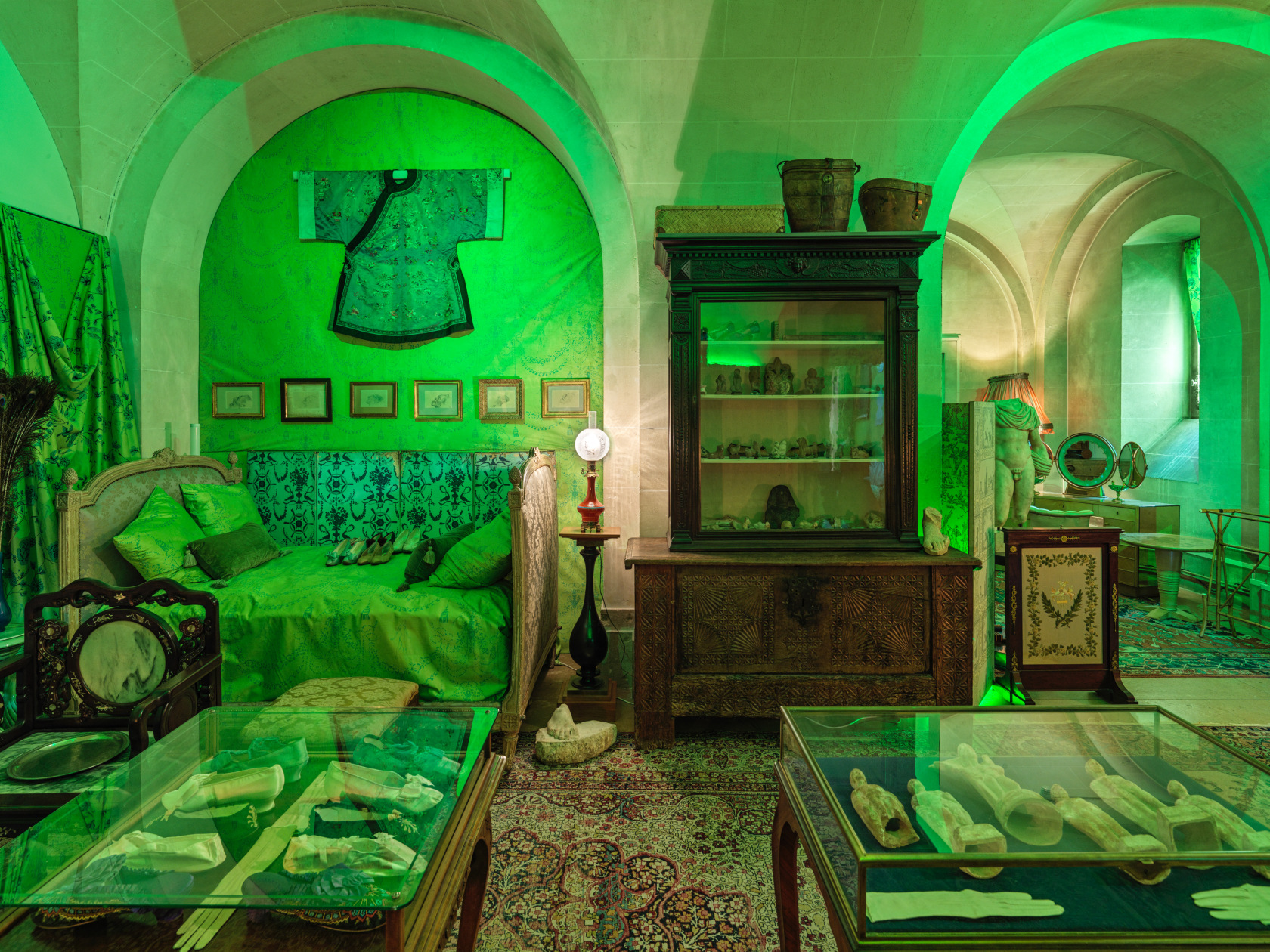 Exhibition view: Ugo Rondinone, when the sun goes down and the moon comes up, Musée d’art et d’histoire de Genève,...