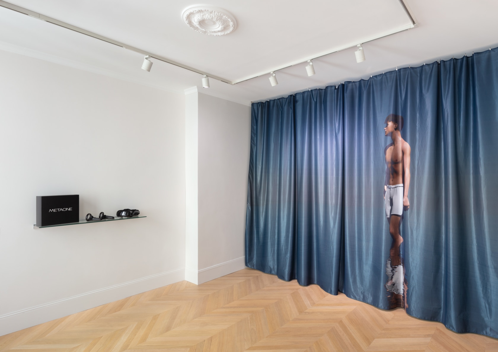 Exhibition view: Ben Elliot, Metaone, Esther Schipper, Paris, 2023 Photo © Andrea Rossetti / Héctor Chico