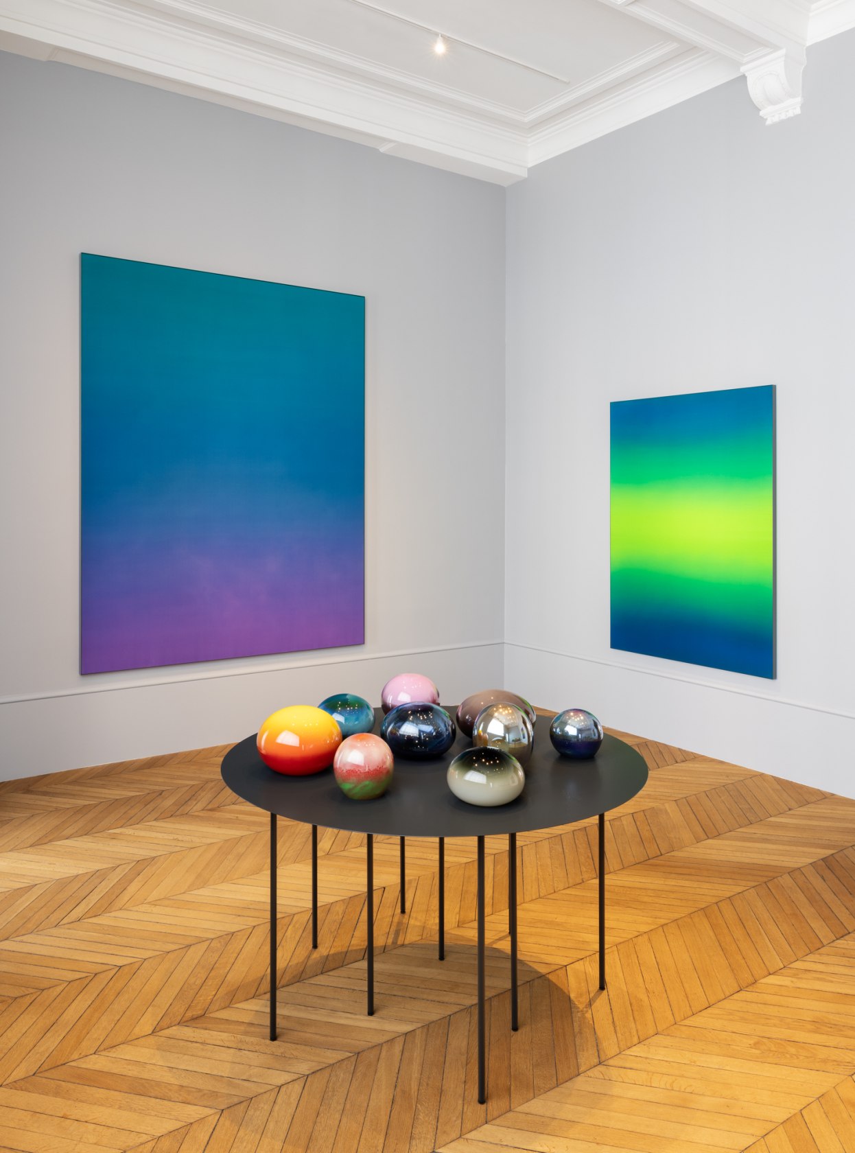 Exhibition view: Matti Braun, Lak Bo, Liaigre, Paris, 2024. Photo © Andrea Rossetti