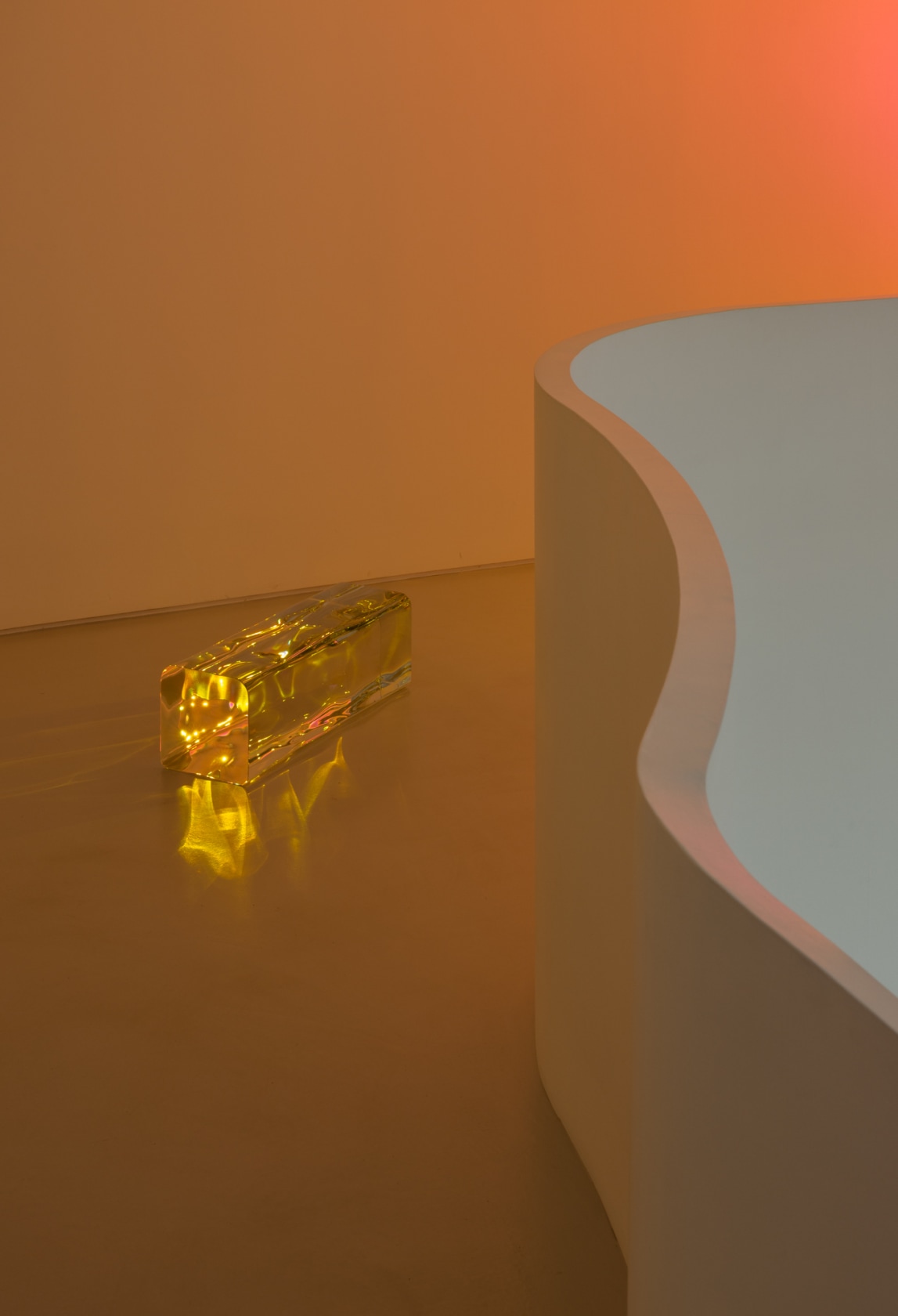 Exhibition view: Ann Veronica Janssens, September in Seoul, Esther Schipper, Seoul, 2025. Photo © Andrea Rossetti. © the artist /...