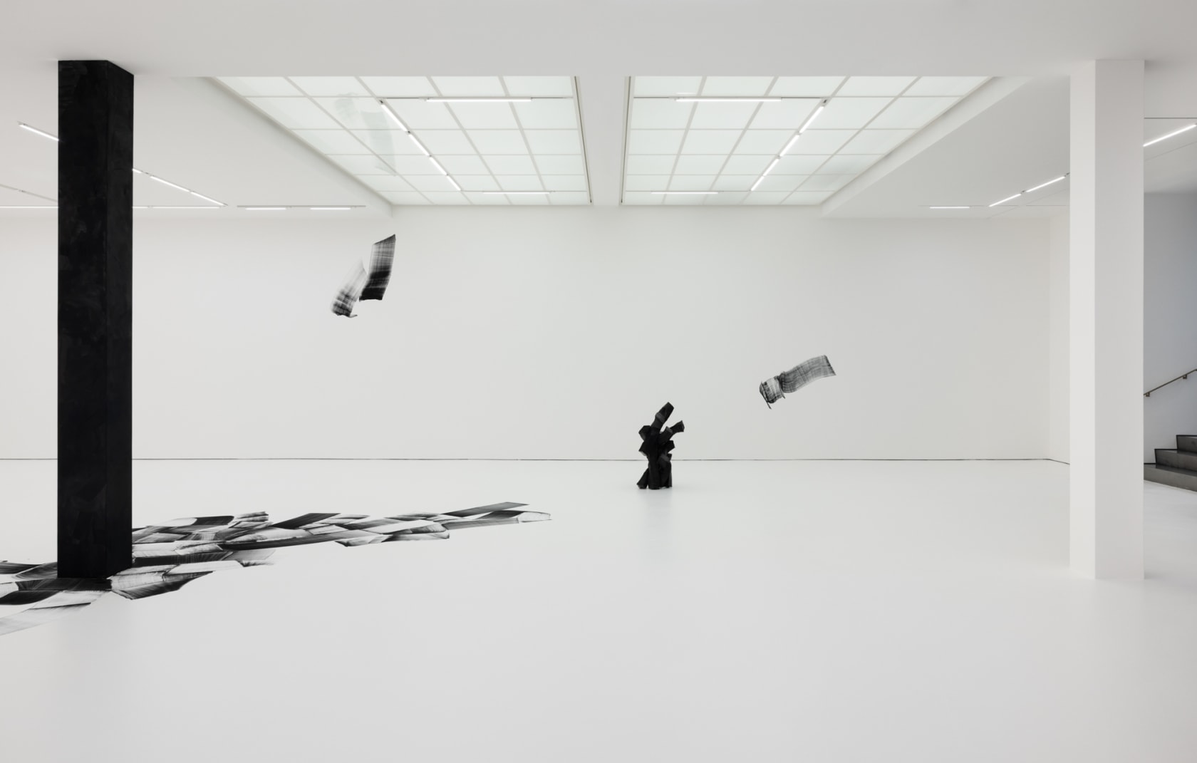 Exhibition view: Lee Bae, Syzygy, Esther Schipper, Berlin, 2025. Photo © Andrea Rossetti