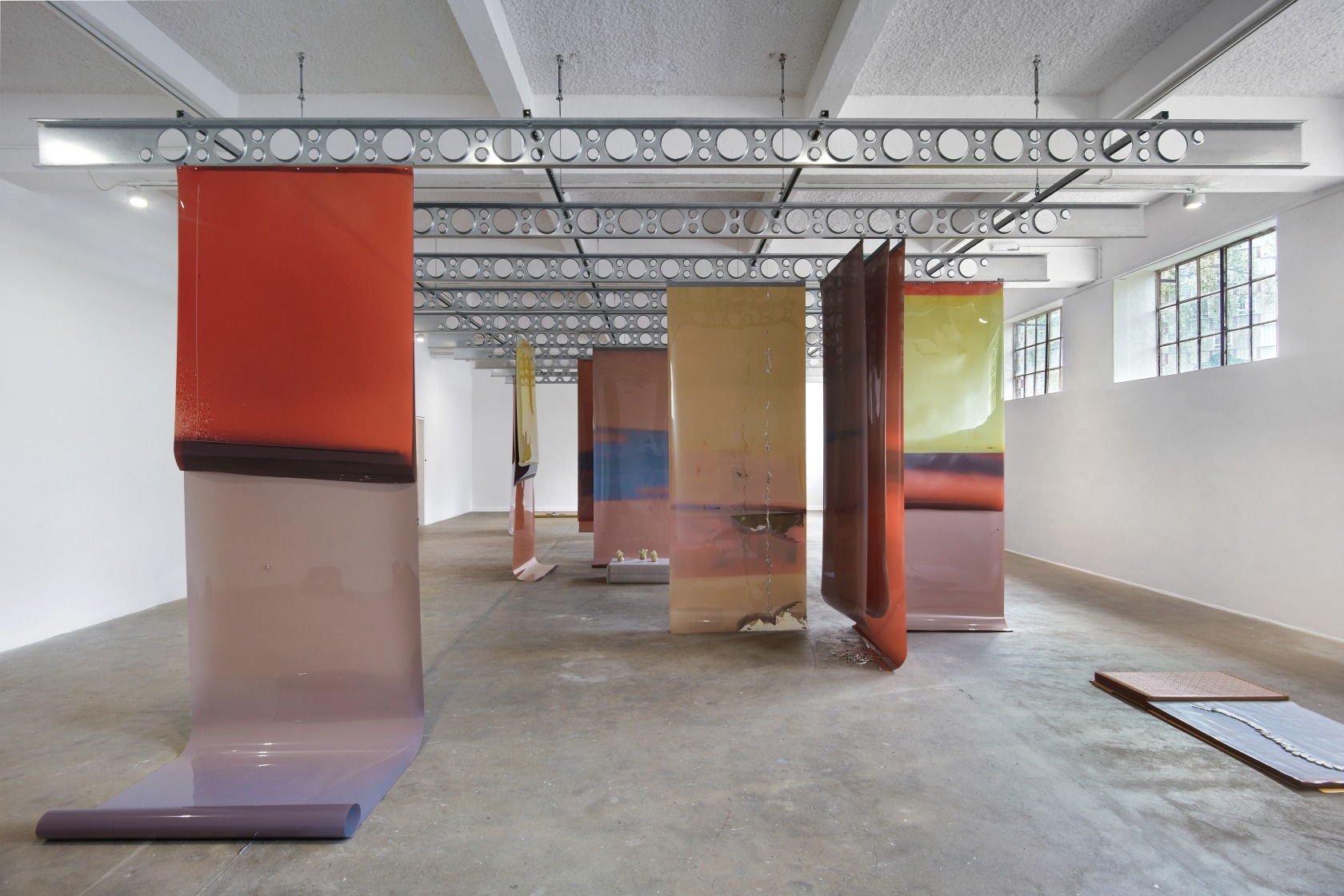 Exhibition view: Lotus L. Kang, In Cascades, Chisenhale Gallery, London, 2023. Photo © Andy Keates