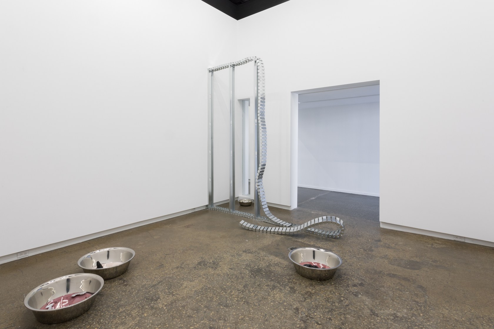 Exhibition view: Lotus L. Kang, A Body Knots, Gallery TPW, Toronto, 2018. Photo © Jimmy Limit