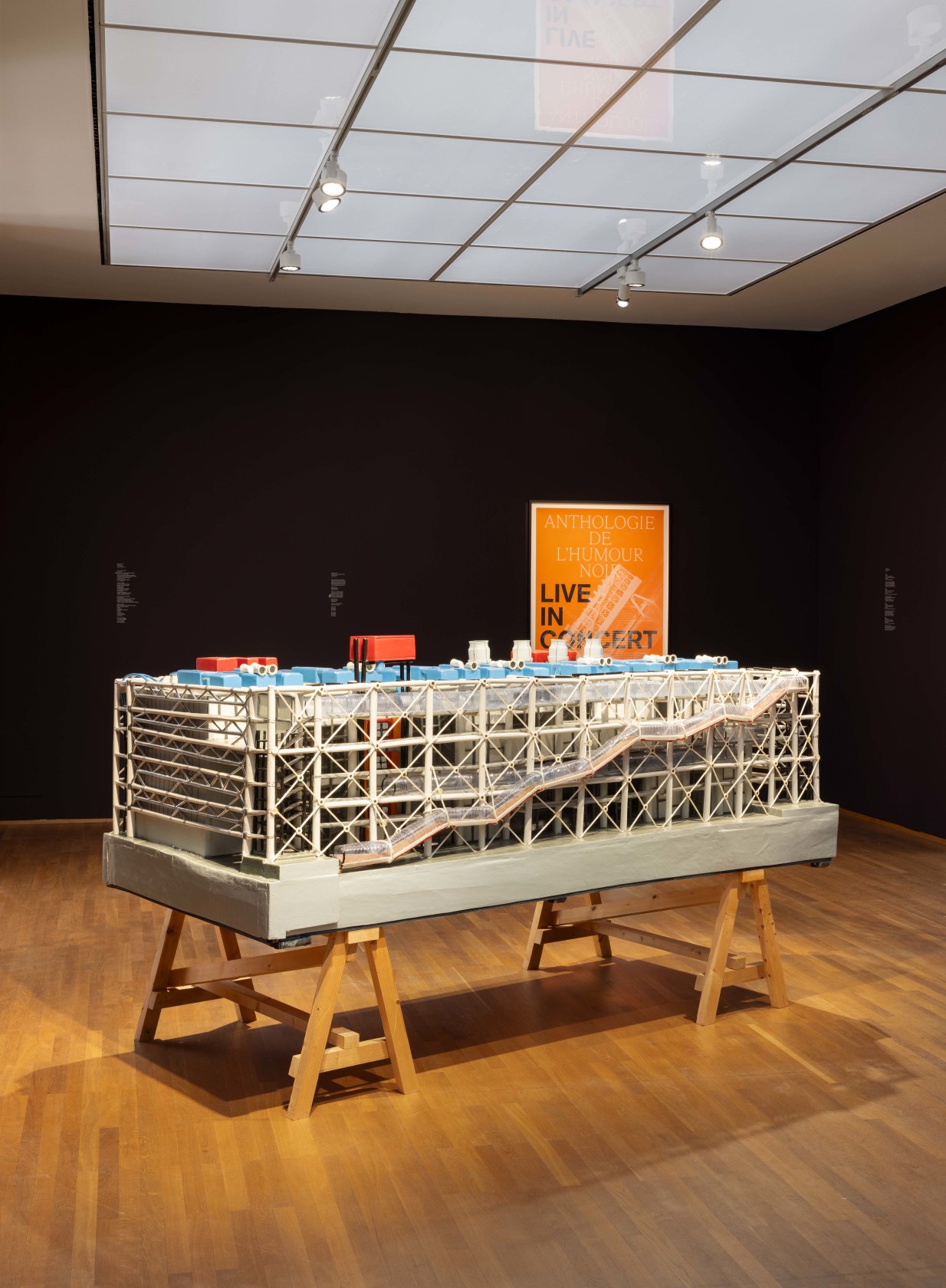 Exhibition view: Saâdane Afif, Five Preludes, Hamburger Bahnhof, Berlin, 2025. Photo © Andrea Rossetti