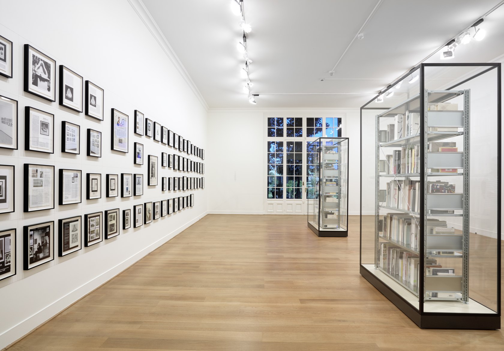 Exhibition view: Saâdane Afif, The Fountain Archives, Nouveau Musée National de Monaco, Monaco, 2017. Photo © NMNM/ François Fernandez