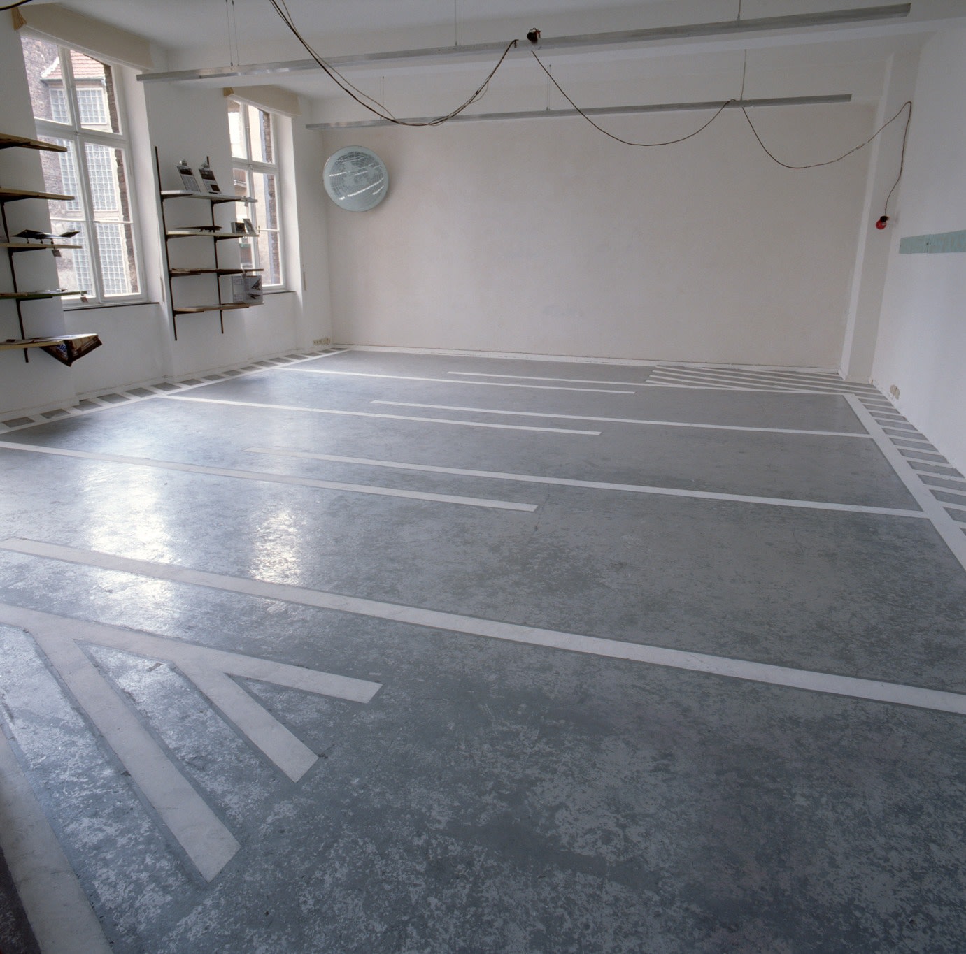 Exhibition view: Esther Schipper zeigt: Benjamin Weil zeigt: Gavin Brown, Laura Emrick, Wendy Jacob, Kirsten Mosher, Julia Scher, Esther Schipper,...