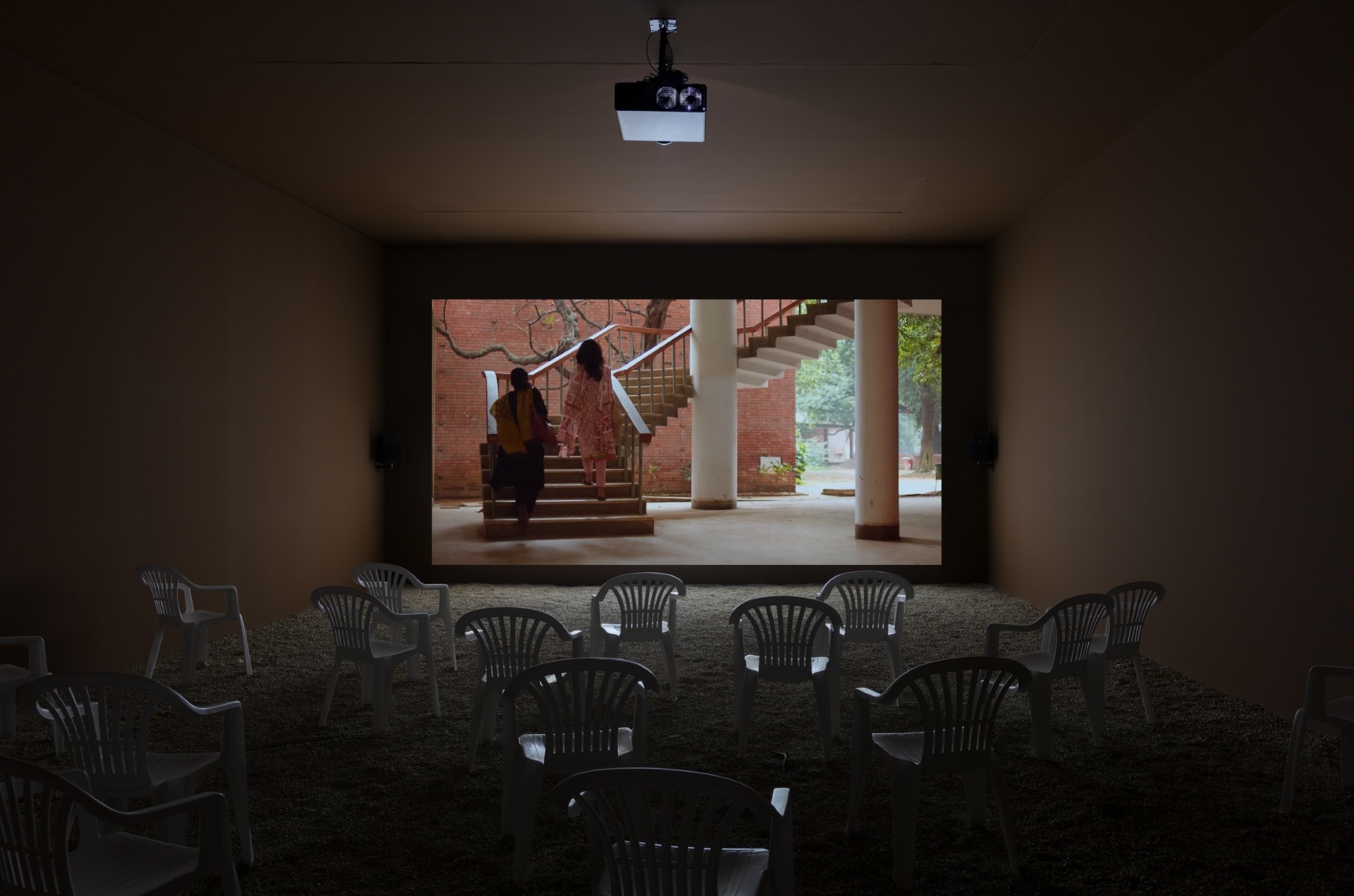 Daniel Steegmann Mangrané, Fog Dog, 2020, 2k video (color, stereo sound). Exhibition view: Daniel Steegmann Mangrané, Fog Dog, Esther Schipper,...