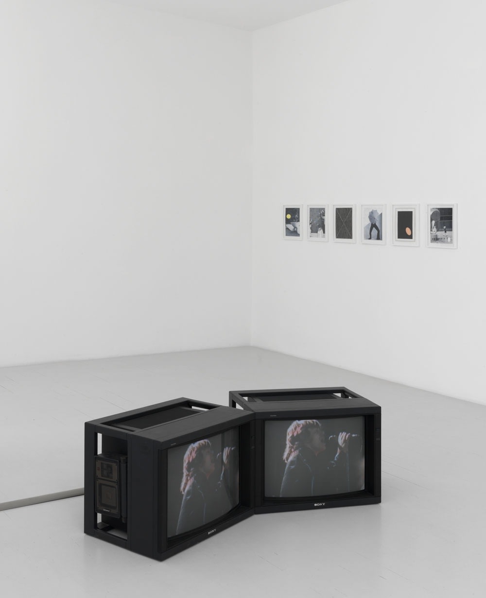 Exhibition view: The Object of Observation (Changes by Being Observed), Johnen Galerie, Berlin, 2011 Photo © Jens Ziehe