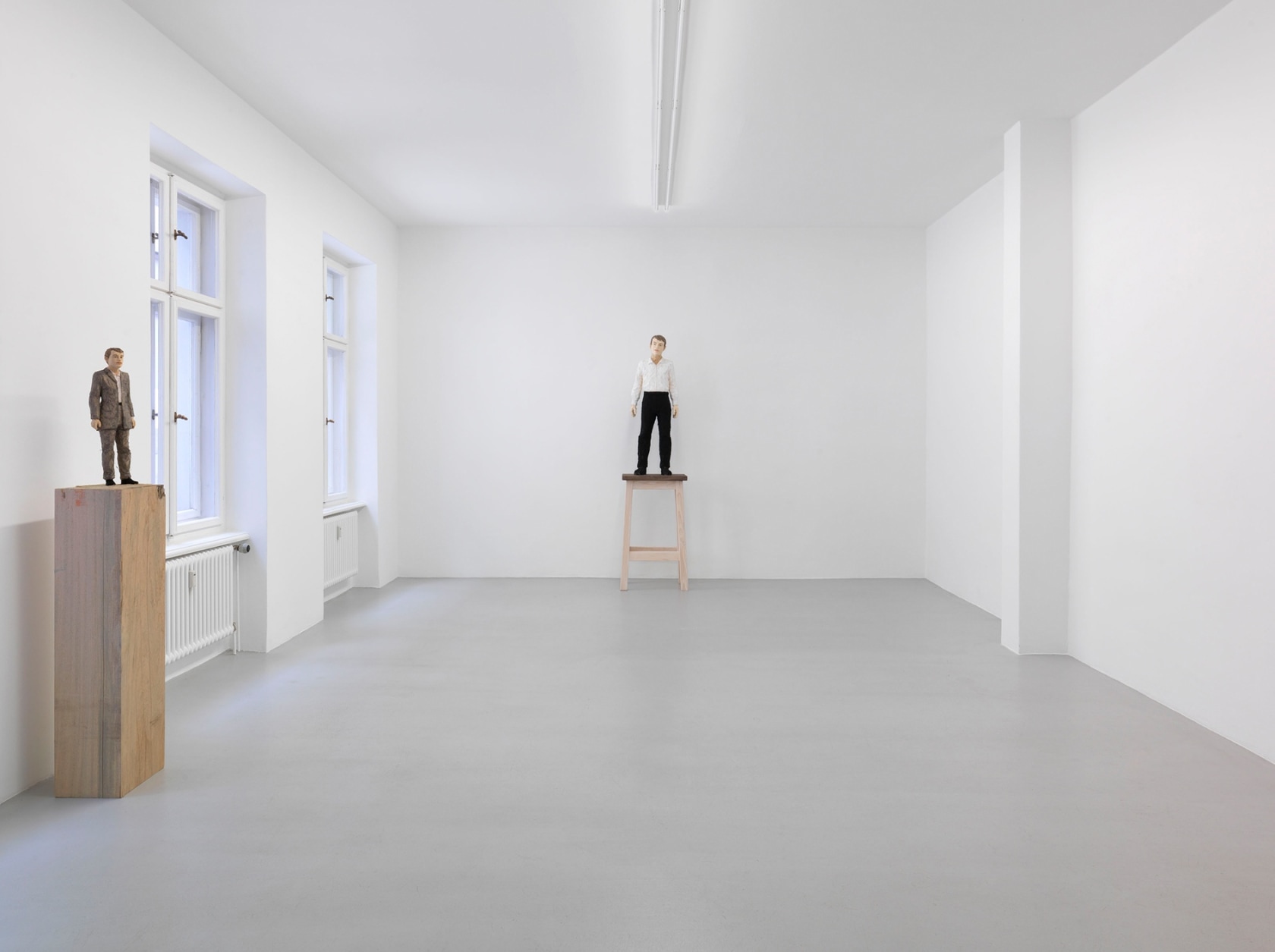 Exhibition view: Stephan Balkenhol, Johnen Galerie, Berlin, 2011 Photo © Jens Ziehe