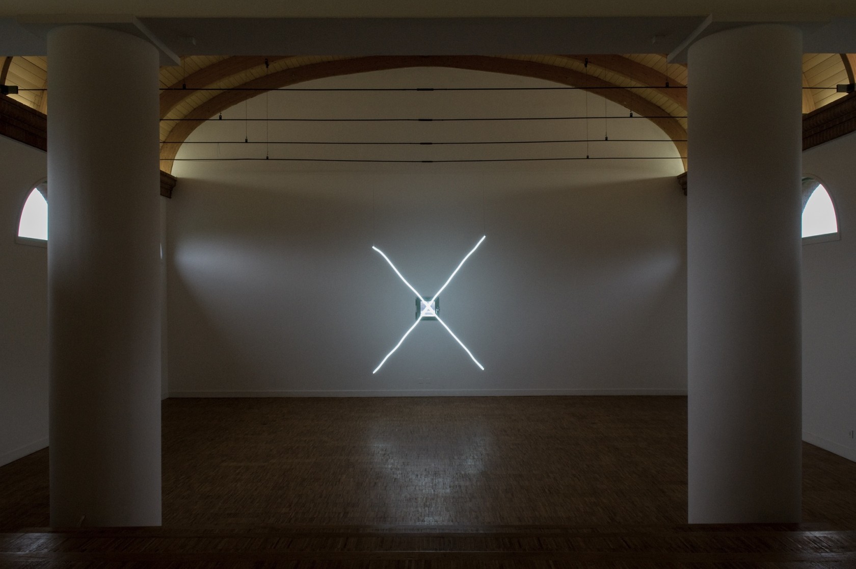 X, 2010 Neon Photo © Aurélien Mole