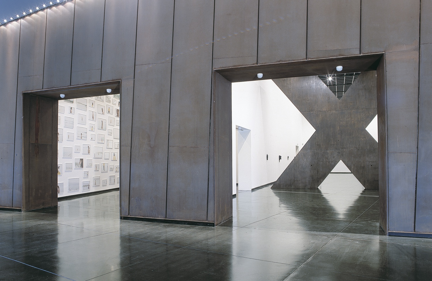 Exhibition view: clockwork for oracles, Australian Centre for Contemporary Art, Melbourne, 2003 Photo © ACCA Archives