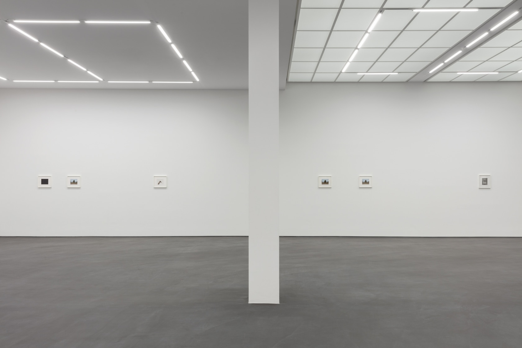 Exhibition view: Andrew Grassie, Still Frame, Esther Schipper, Berlin, 2020. Photo © Andrea Rossetti