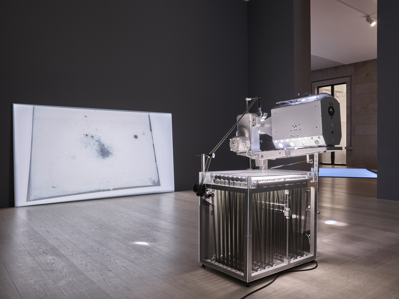 Exhibition view: Geschichte als Skulptur, Kunsthalle Bremen, Bremen, 2018 © VG Bild-Kunst, Bonn, 2020 Photo © Marcus Meyer