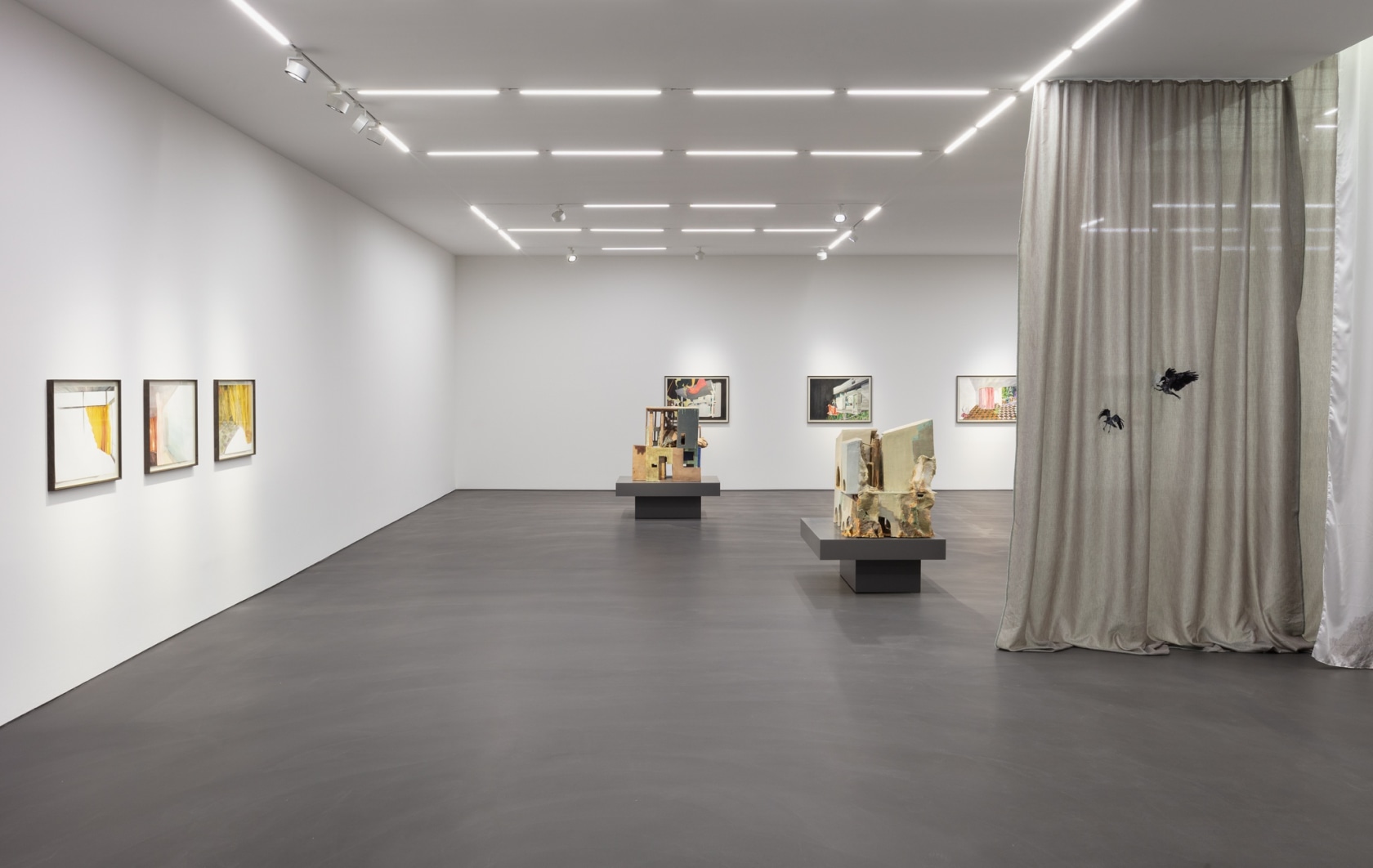 Exhibition view: Isa Melsheimer, false ruins and lost innocence, Esther Schipper, Berlin, 2020. Photo © Andrea Rossetti