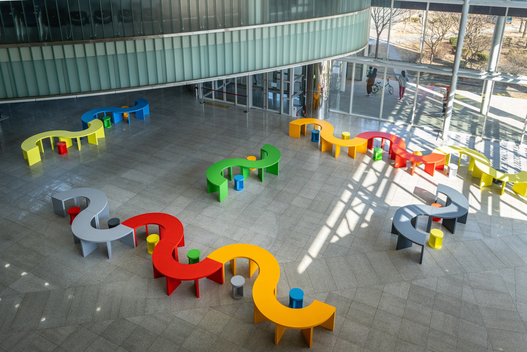 Exhibition view: Liam Gillick, The Work Life Effect, Gwangju Museum of Art, Gwangju, 2021 Photo © Gwangju Museum of Art,...