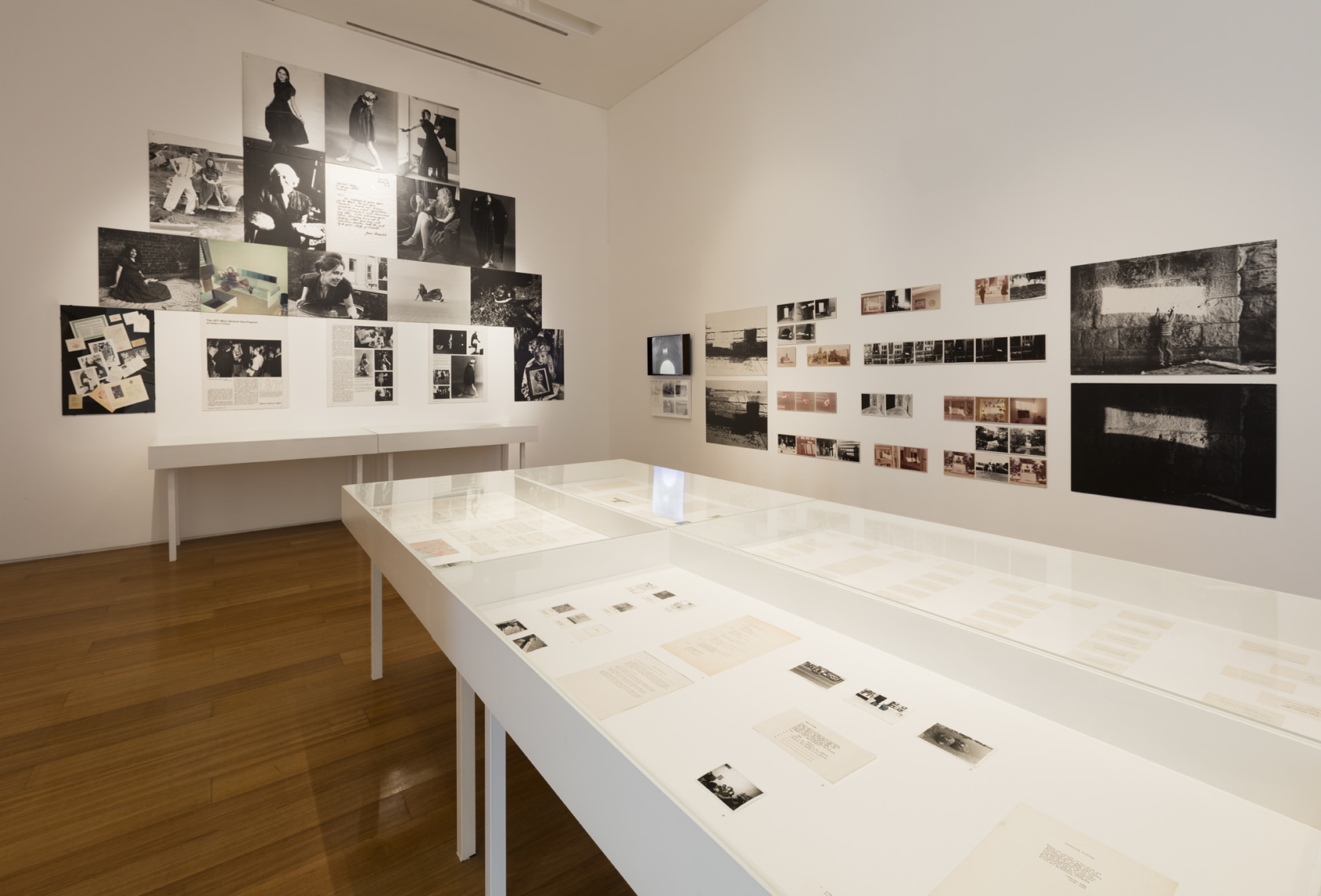 Exhibition view: General Idea, Broken Time, Museo de Arte Latinoamericano de Buenos Aires, 2017. Photo © Andrea Rossetti