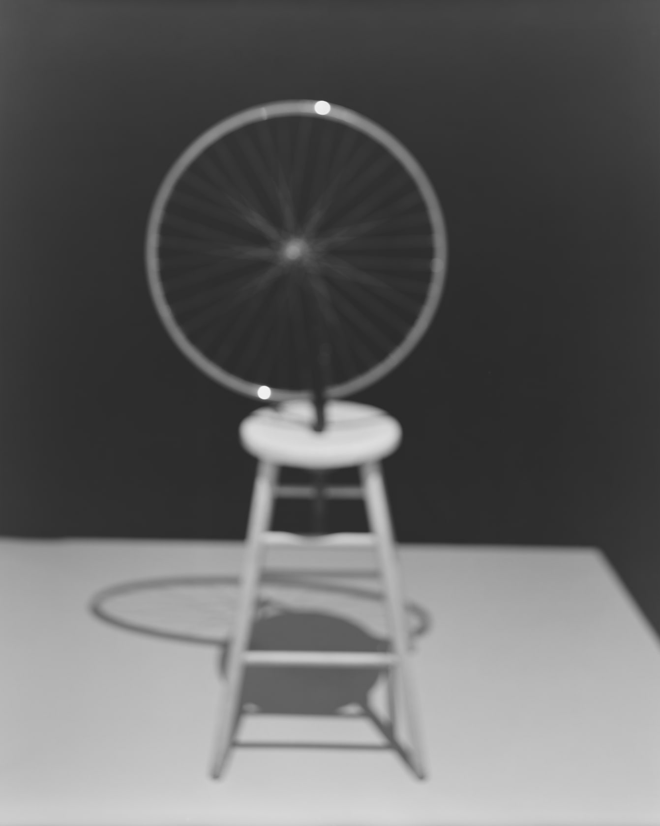 Hiroshi Sugimoto Past Presence 025, Bicycle Wheel, Marcel Duchamp, 2014 © Association Marcel Duchamp / ADAGP, Paris / Artists Rights...