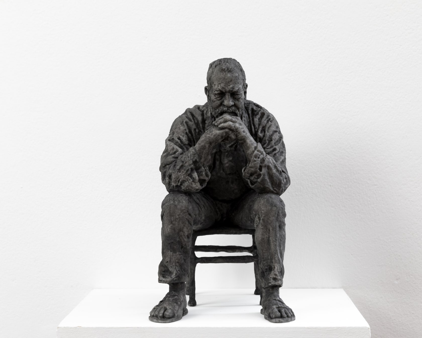 Sean Henry, Seated Man, 2016/2021
