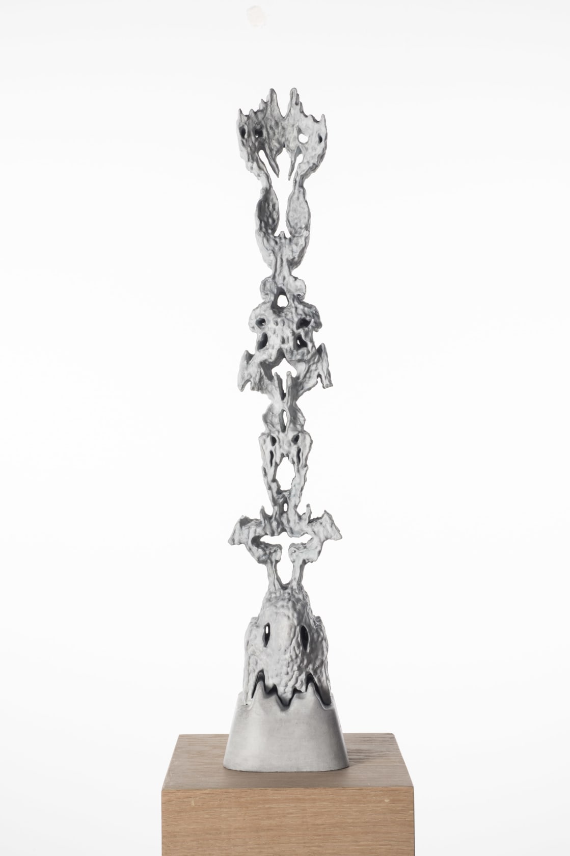 Colette Robbins Barnum Effect, 2016