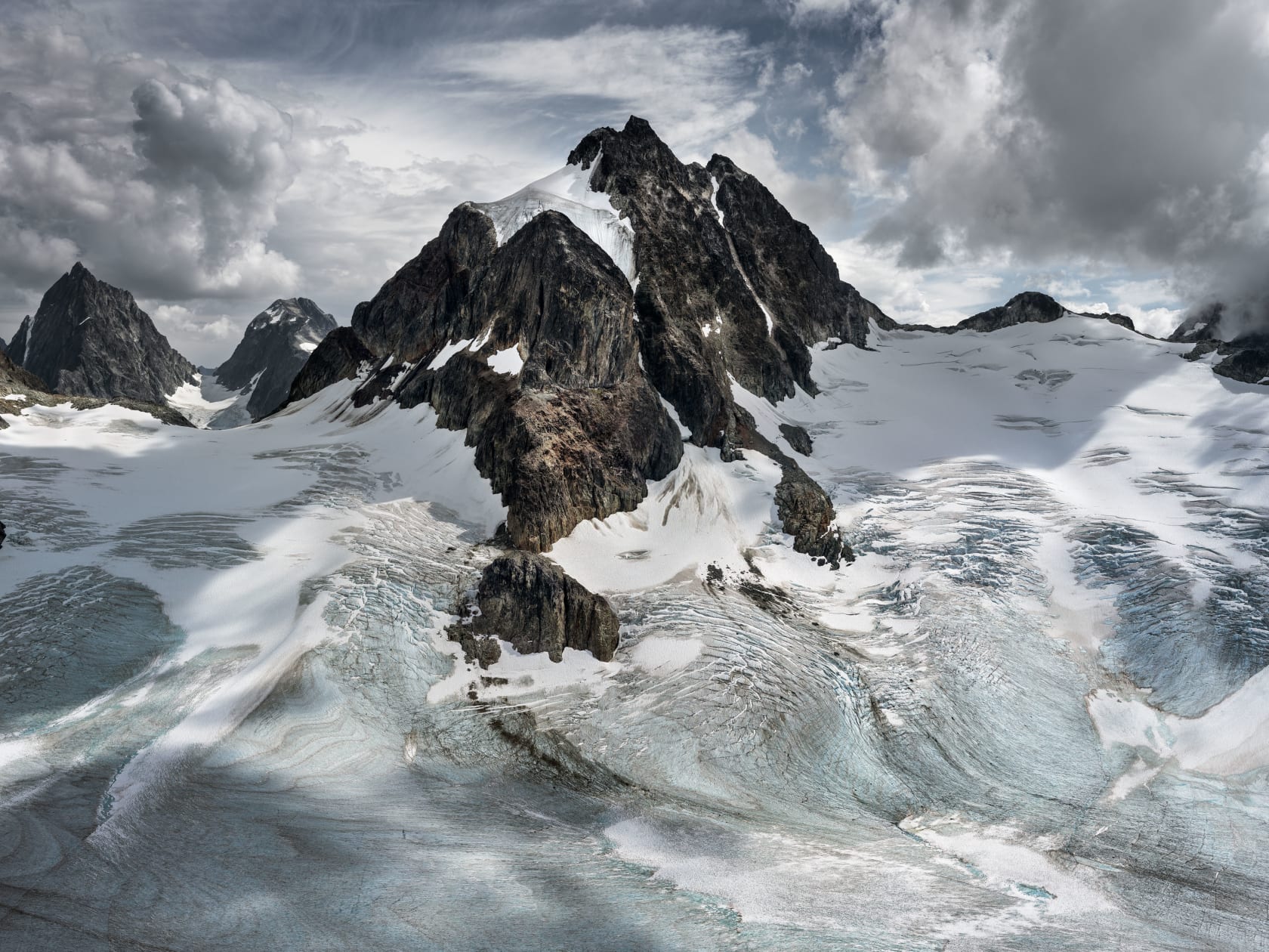Edward Burtynsky Coast Mountains #16, British Columbia, Canada, 2023