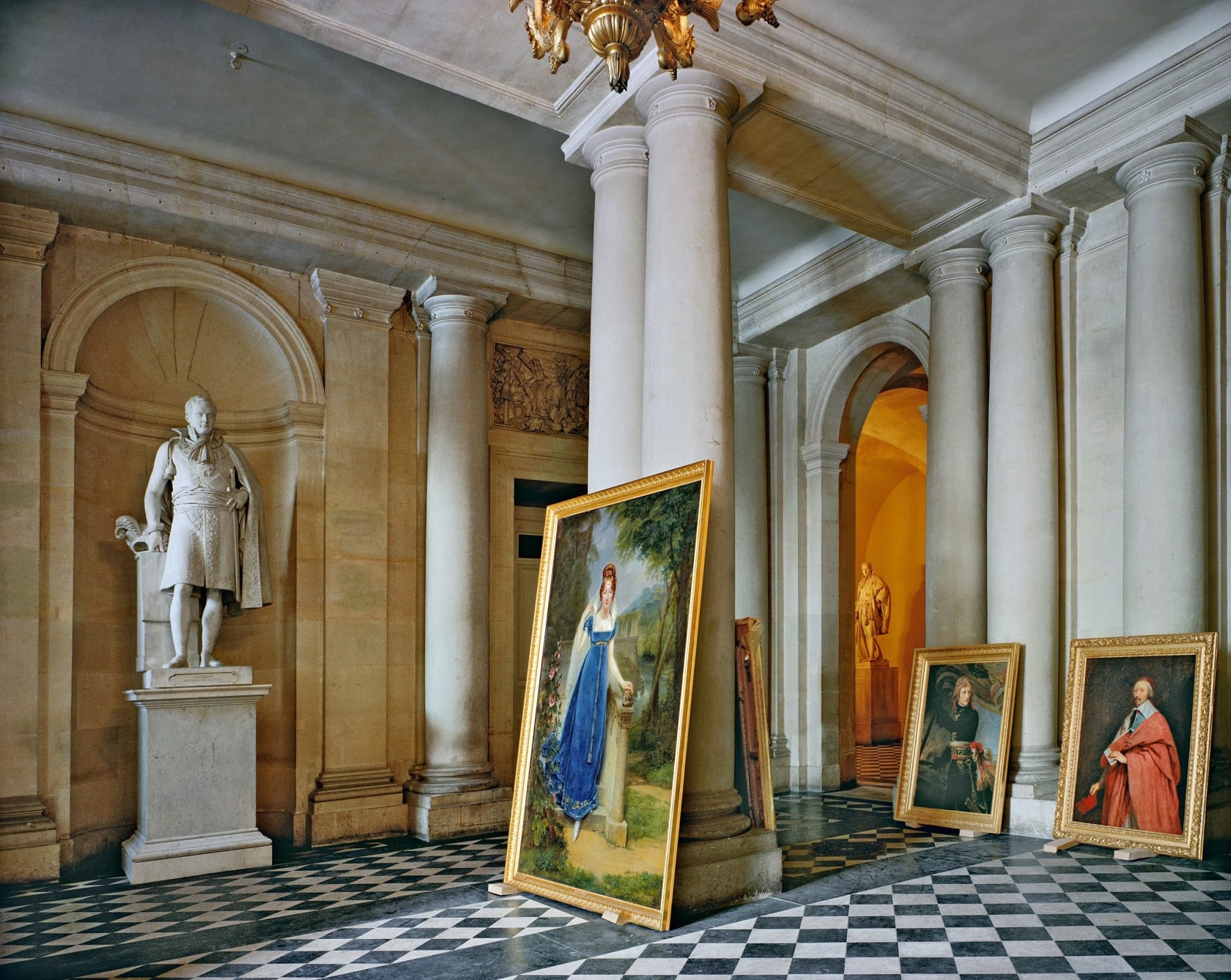 Robert Polidori, Vestibule, (73) AMI.01.009, Salles Empire, Aile du Midi - R.d.C, Château de Versailles, France, 1985