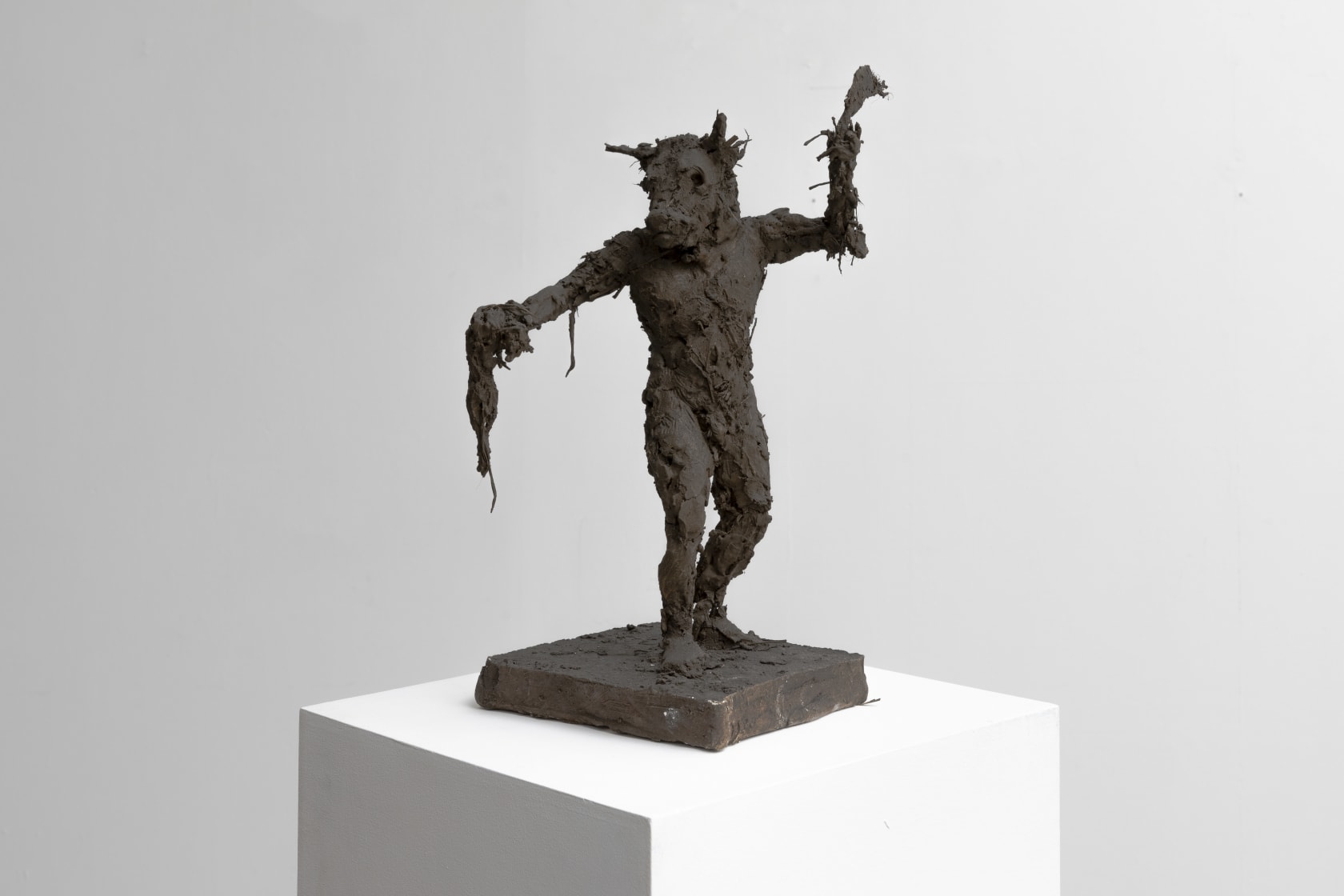 Nicola Hicks, Killing the Cat, 2020