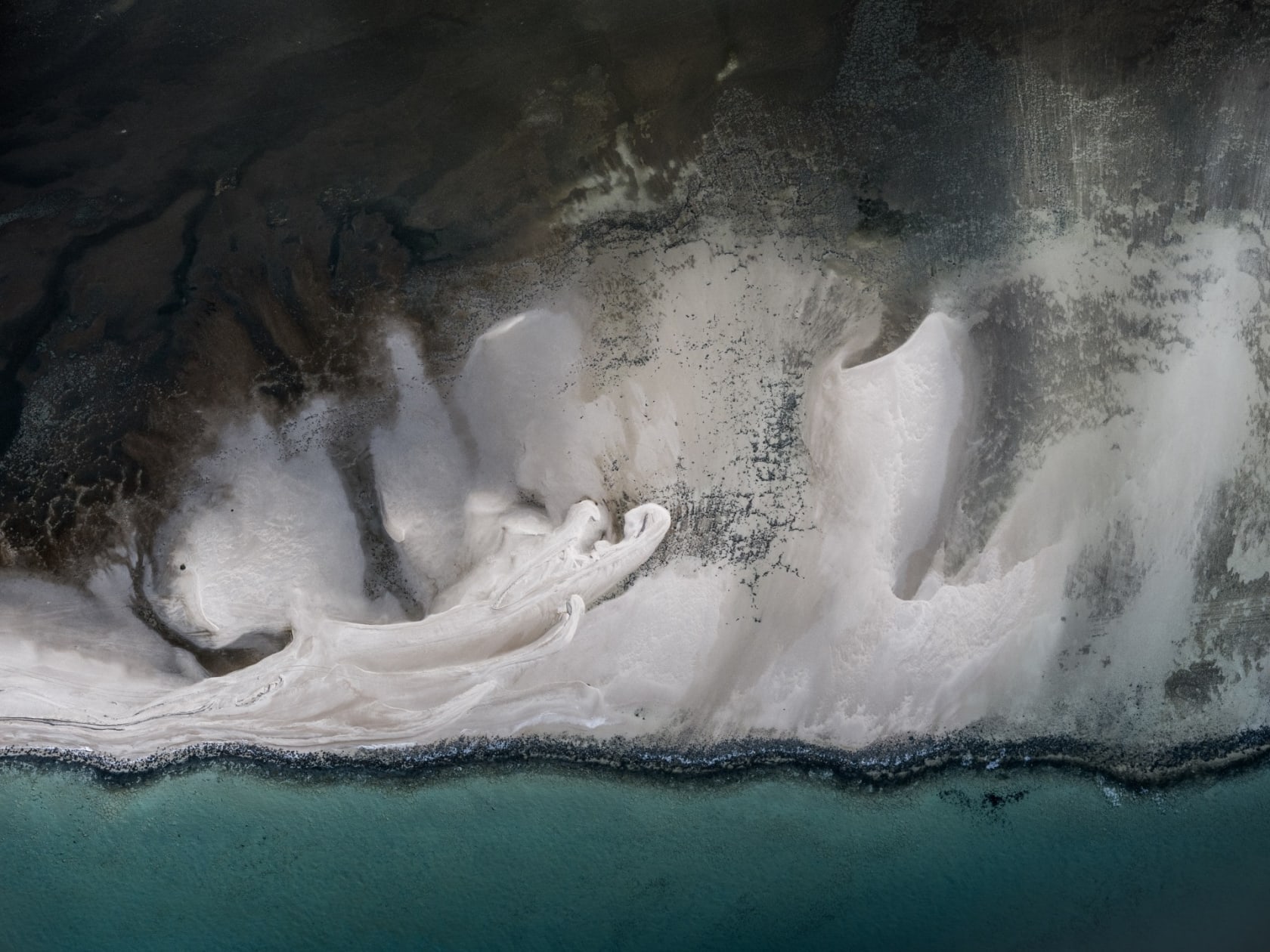 Edward Burtynsky, Shell Beach #2, Shark Bay, WA, Australia, 2025